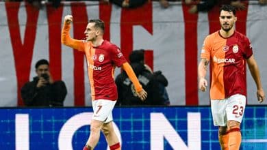 Galatasaray busca empate em jogo maluco em Istambul e complica a vida do Manchester United