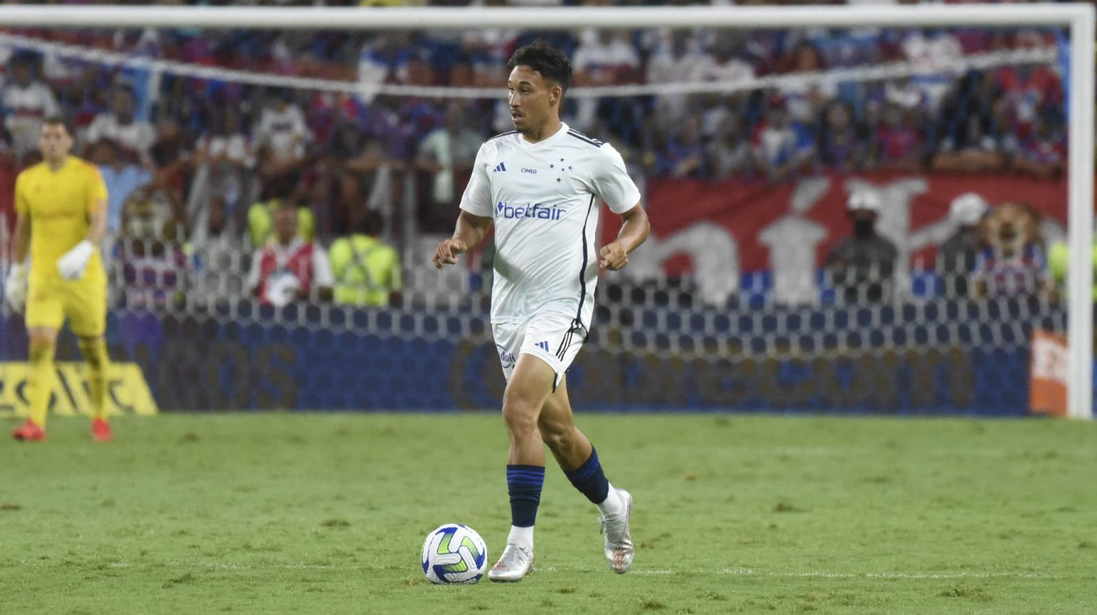 Substitutos v&atilde;o bem e mostram que Cruzeiro pode sair do &lsquo;mais do mesmo&rsquo;