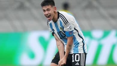 Derrota no profissional, derrota na base: Brasil vive inc&ocirc;moda freguesia para Argentina e&nbsp;cai&nbsp;no&nbsp;Mundial&nbsp;Sub-17