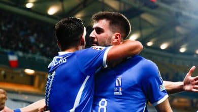 A Gr&eacute;cia deu mais trabalho que o esperado e tirou o 100% de aproveitamento da Fran&ccedil;a