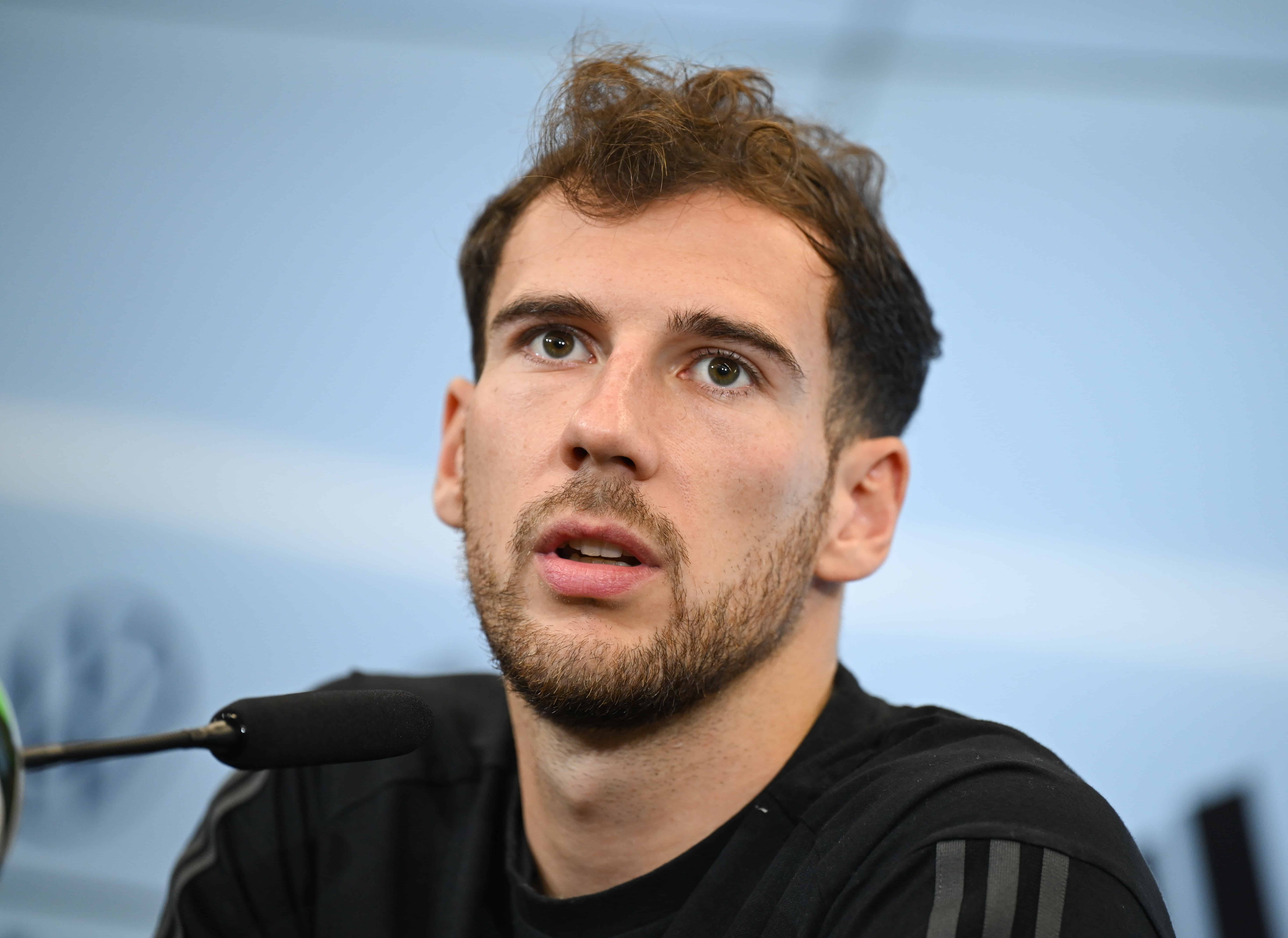 Leon Goretzka critica Ar&aacute;bia Saudita como sede da Copa do Mundo de 2034 e aponta novo erro da FIFA