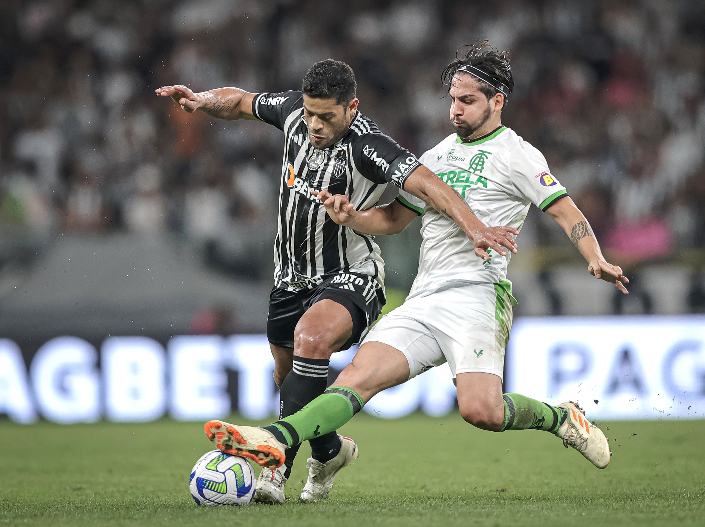 Atl&eacute;tico-MG encara cl&aacute;ssico contra o Am&eacute;rica-MG com miss&atilde;o de afastar fama de &lsquo;Robin Hood&rsquo;