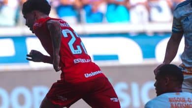 Internacional leva a melhor em &lsquo;batalha dos desesperados&rsquo; e complica o Cruzeiro