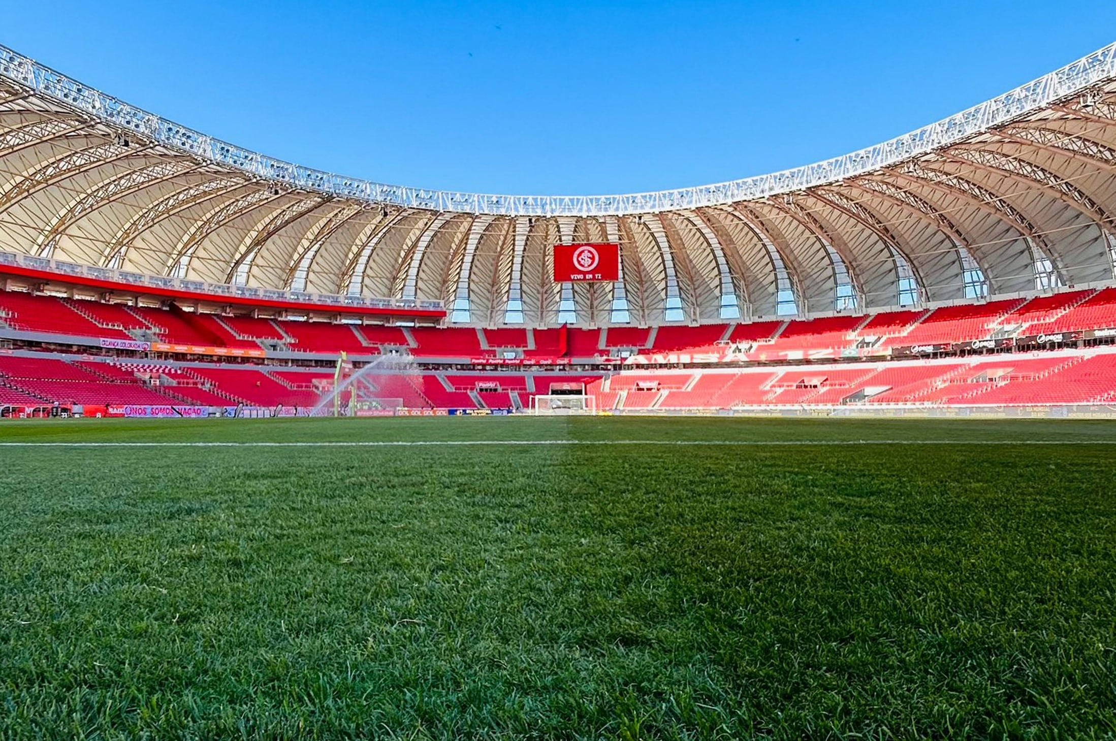 Excelente, gramado do Beira-Rio vira rara preocupa&ccedil;&atilde;o para o Internacional contra o RB Bragantino