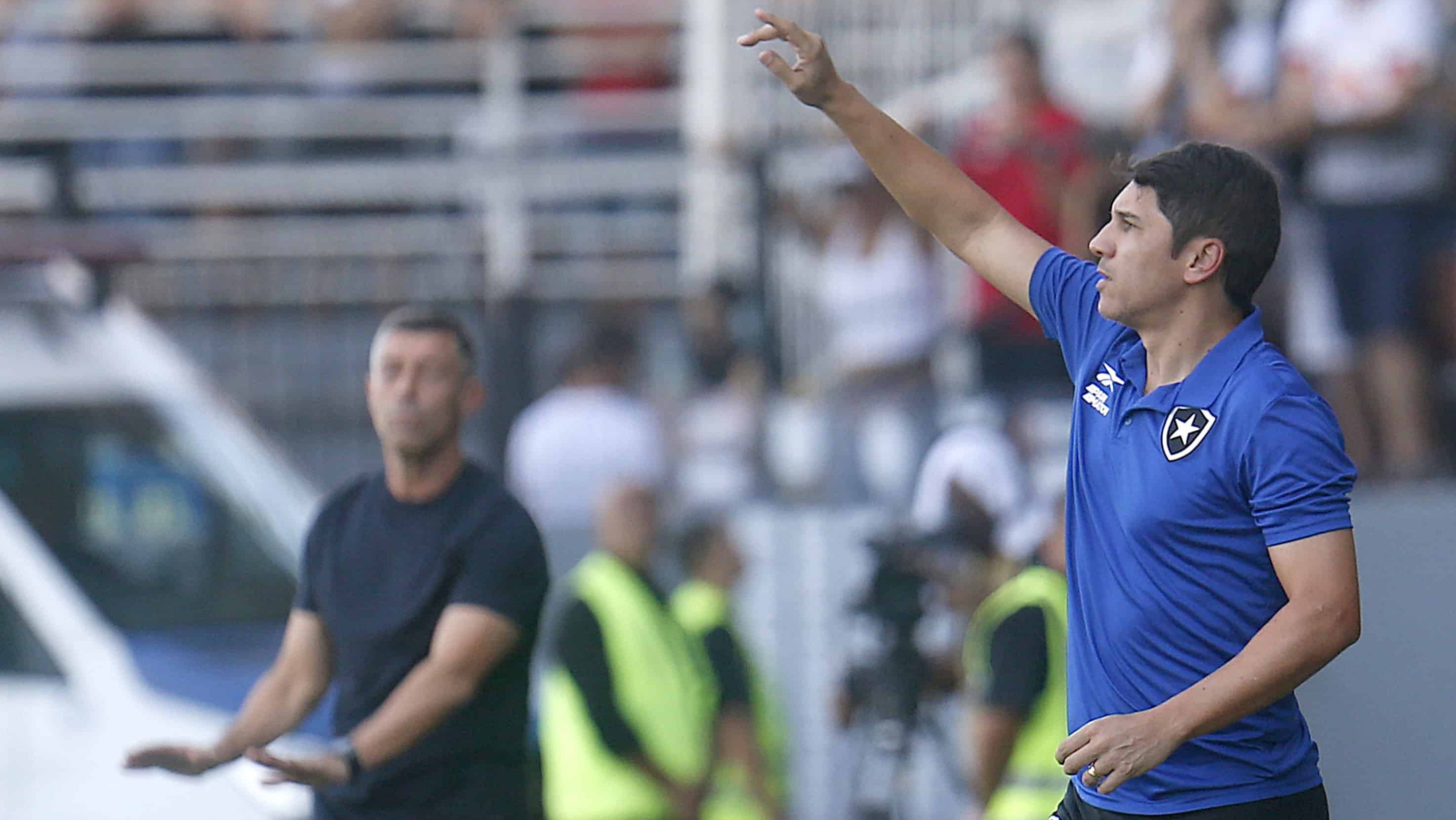 &Eacute; oficial: L&uacute;cio Fl&aacute;vio confirma Tiago Nunes no Botafogo e se despede ainda confiando no t&iacute;tulo Brasileiro