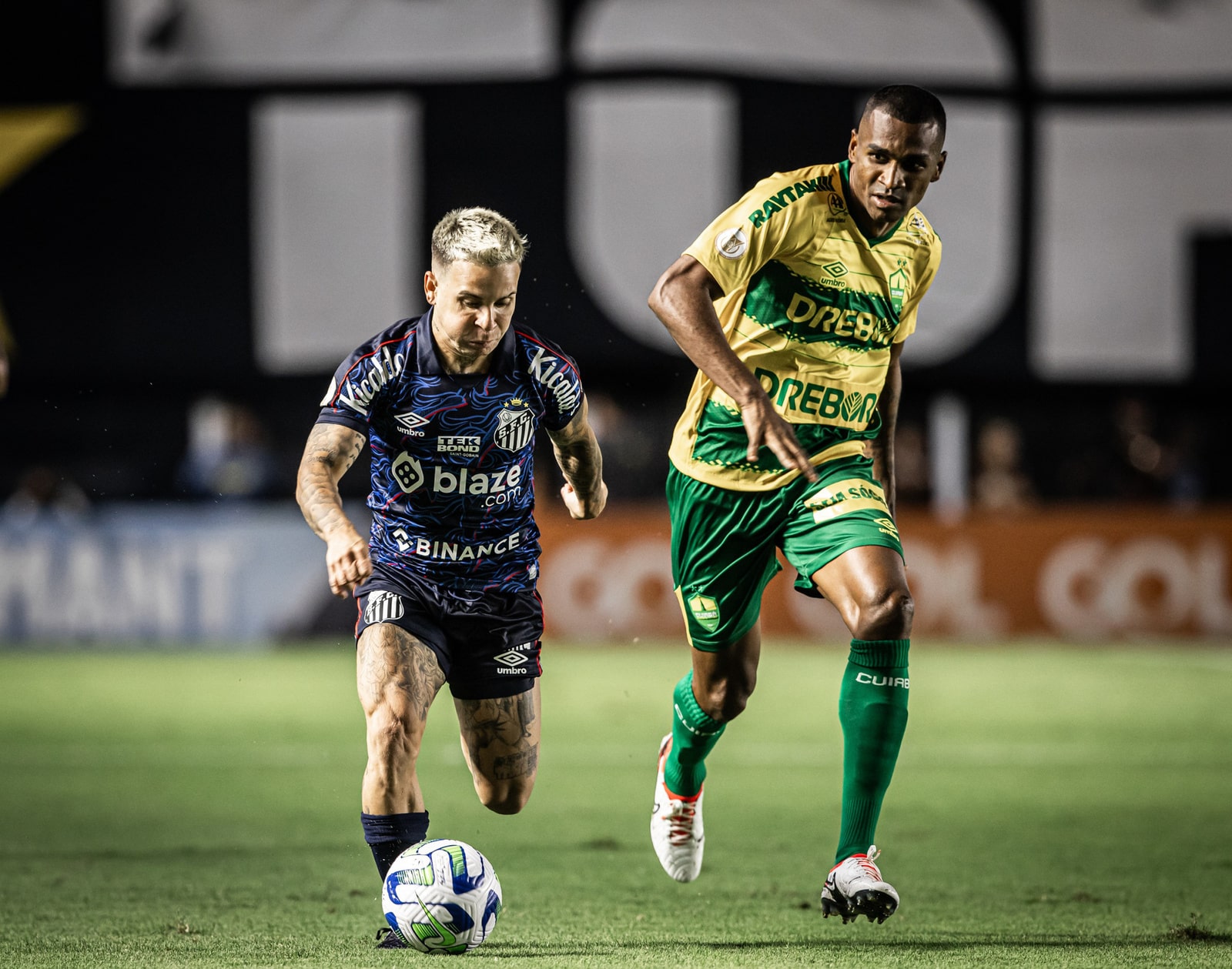 Pouco inspirado, o Santos amarga empate sem gols na Vila Belmiro contra o Cuiab&aacute;