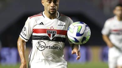 Caiu na esquerda, j&aacute; sabe: Rato mostra contra o Corinthians por que &eacute; (muito) titular do S&atilde;o Paulo