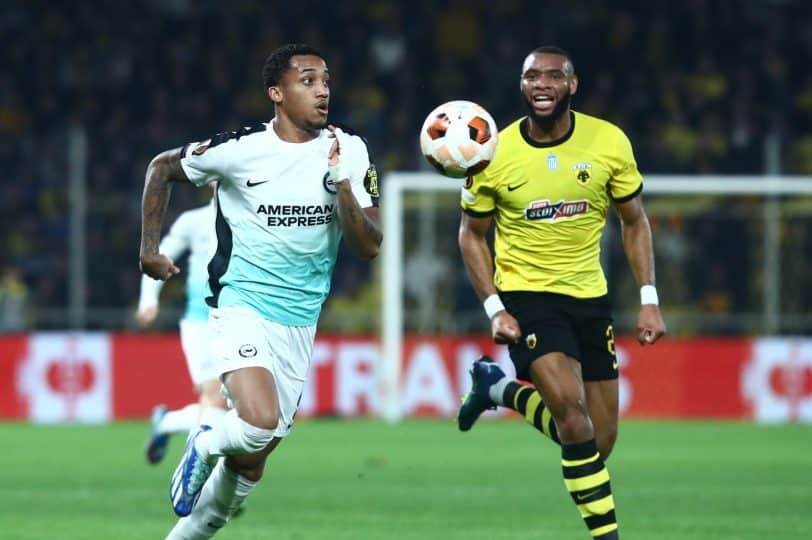 João Pedro marca de novo, Brighton vence o AEK por 1 a 0 e se classifica na Liga Europa