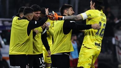 Corinthians n&atilde;o tem o melhor futebol do mundo, mas conseguiu tranquilizar o torcedor