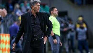 Renato reconhece que Gr&ecirc;mio n&atilde;o jogou bem, mas v&ecirc; sonho do t&iacute;tulo vivo ap&oacute;s vit&oacute;ria