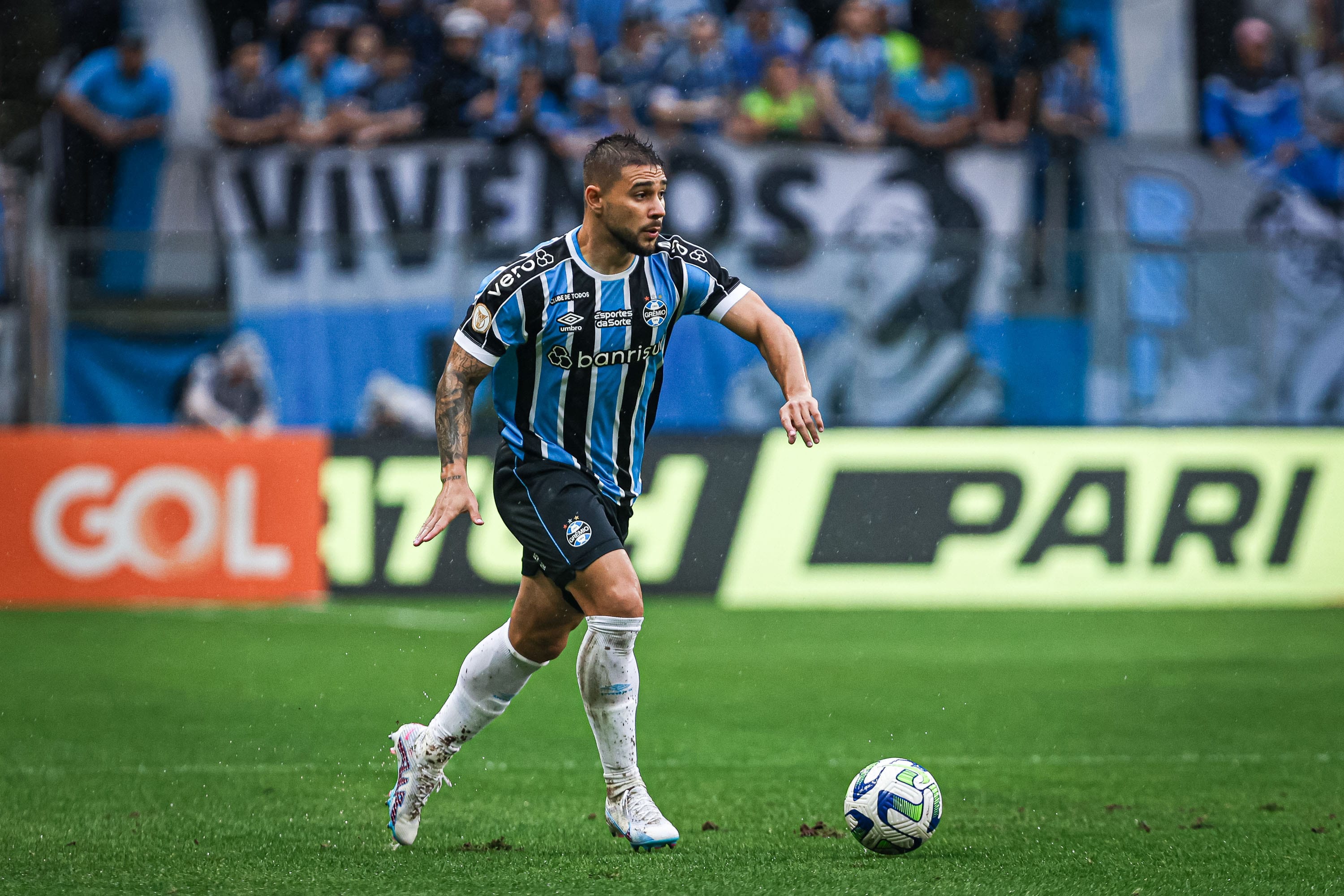 Jo&atilde;o Pedro v&ecirc; drama se repetir e preocupa Gr&ecirc;mio para reta final do Brasileiro