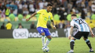 Rodrygo repudia ataques em suas redes sociais ap&oacute;s derrota para Argentina: &lsquo;Racistas est&atilde;o sempre de plant&atilde;o&rsquo;