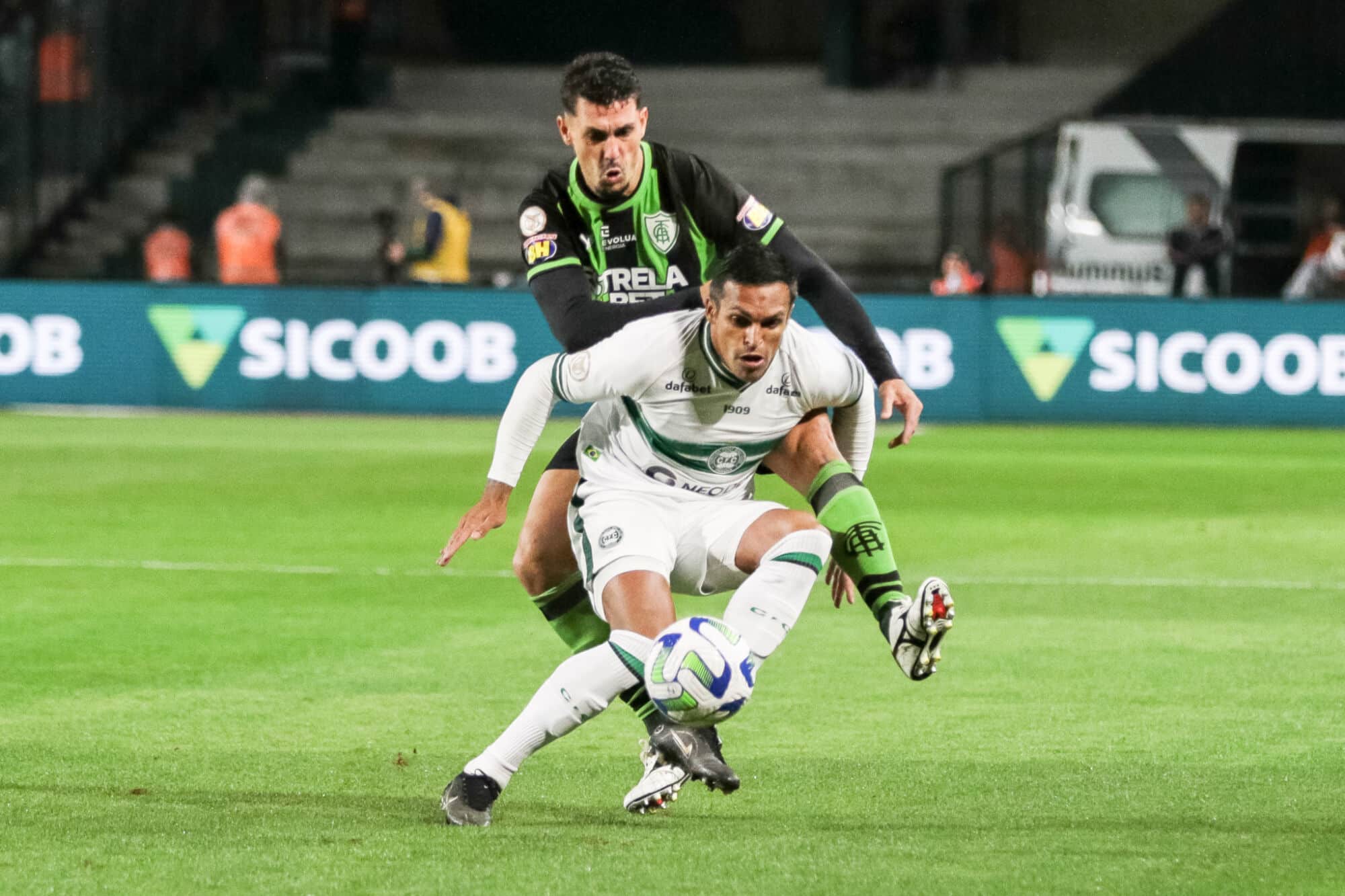 Onde assistir, palpites e escala&ccedil;&otilde;es de Am&eacute;rica-MG x Coritiba &ndash; Campeonato Brasileiro &ndash; 08/11/2023