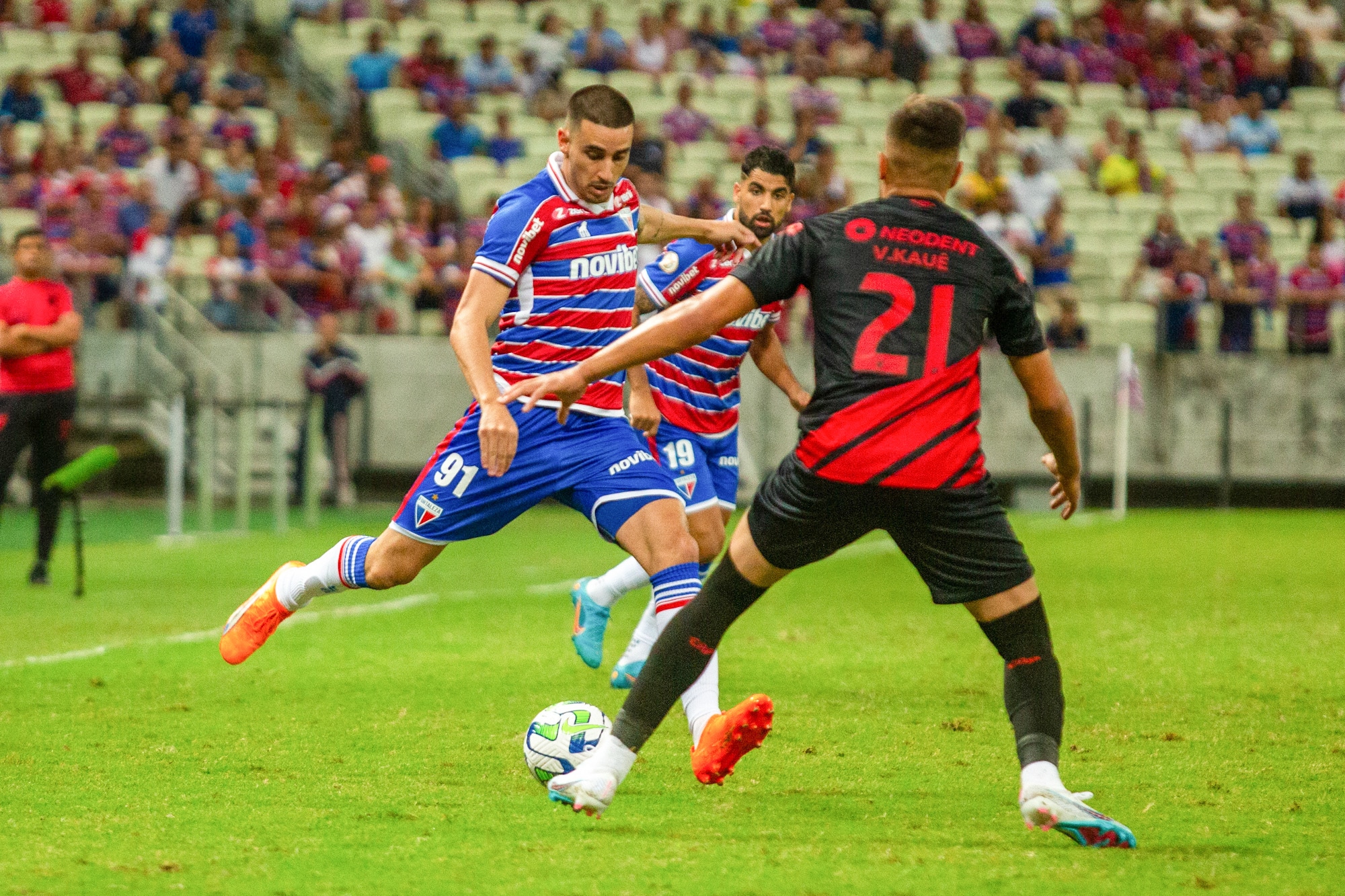 Onde assistir, palpites e escala&ccedil;&otilde;es de Athletico-PR x Fortaleza &ndash; Campeonato Brasileiro &ndash; 08/11/2023