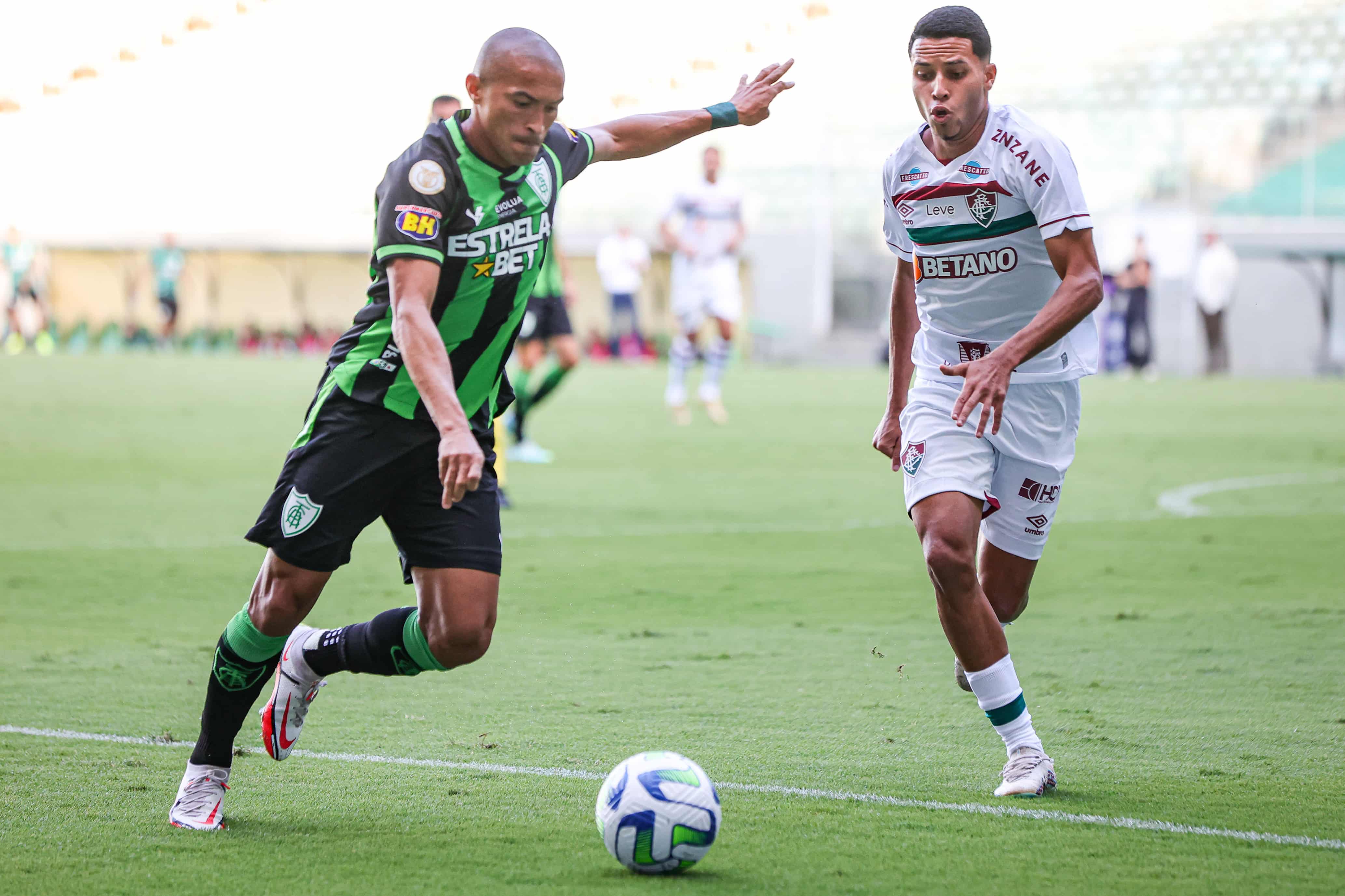 Suspenso por manipula&ccedil;&atilde;o, Nino Para&iacute;ba bate recorde com s&eacute;timo rebaixamento no Brasileir&atilde;o