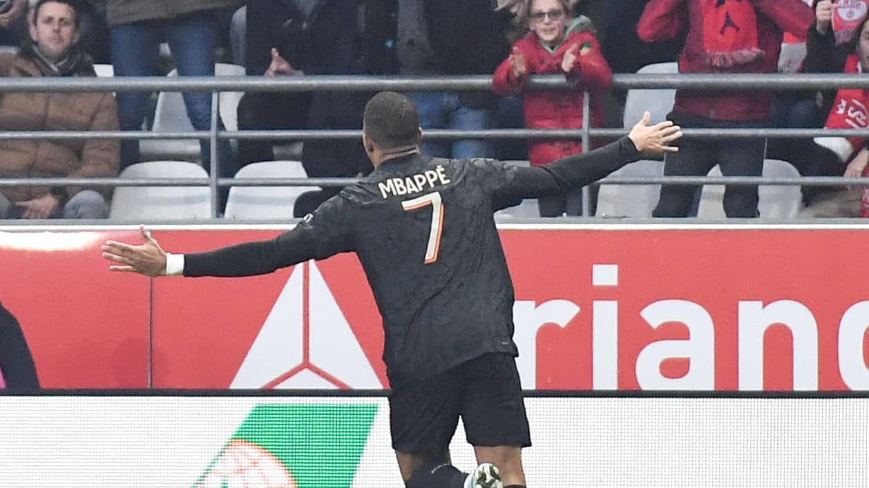 Donnarumma fecha o gol, Mbapp&eacute; decide no ataque e o PSG assume a lideran&ccedil;a ao vencer o Reims