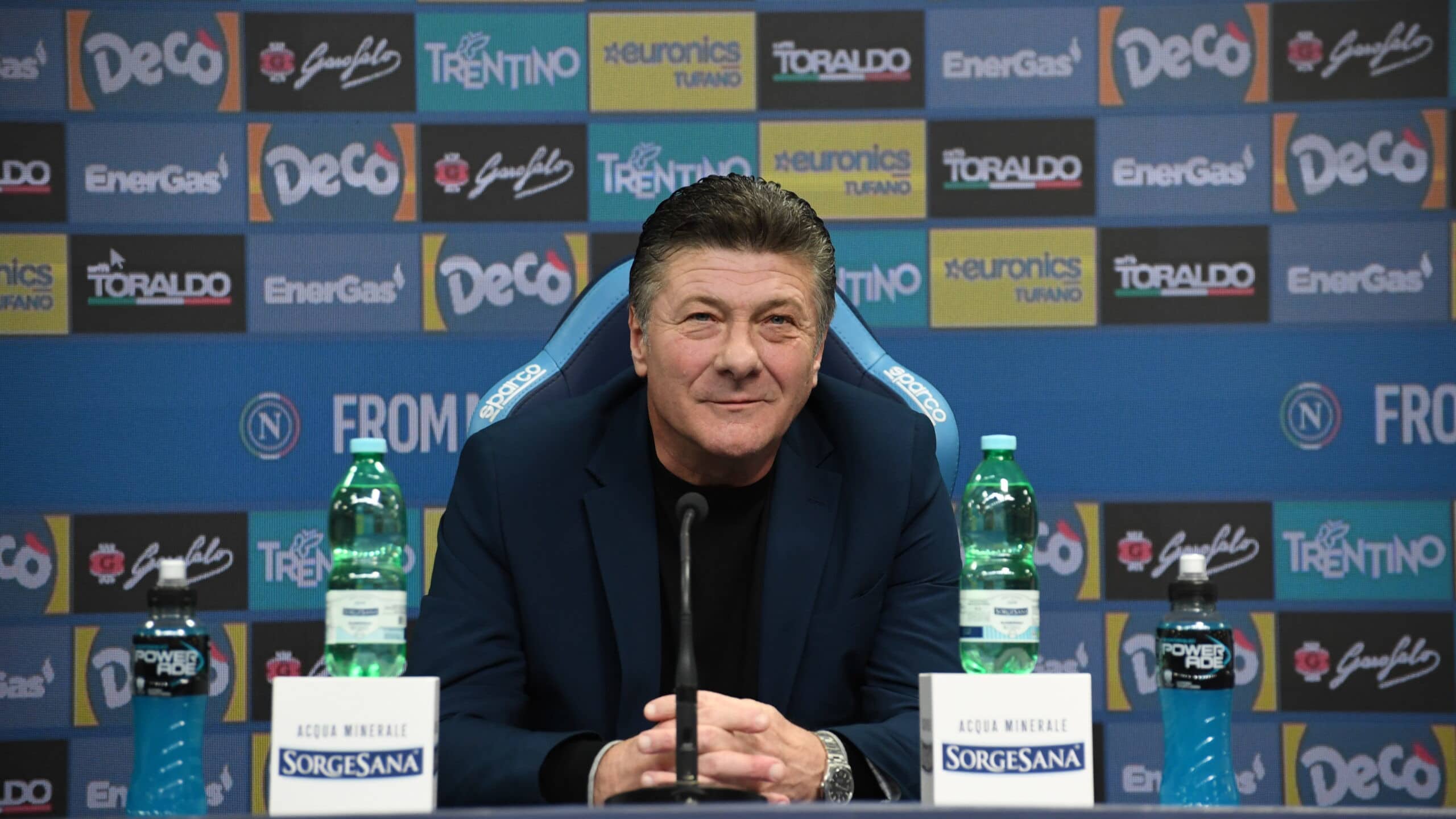 Walter Mazzarri reestreia no Napoli sonhando em voltar &agrave; boa fase de 10 anos atr&aacute;s