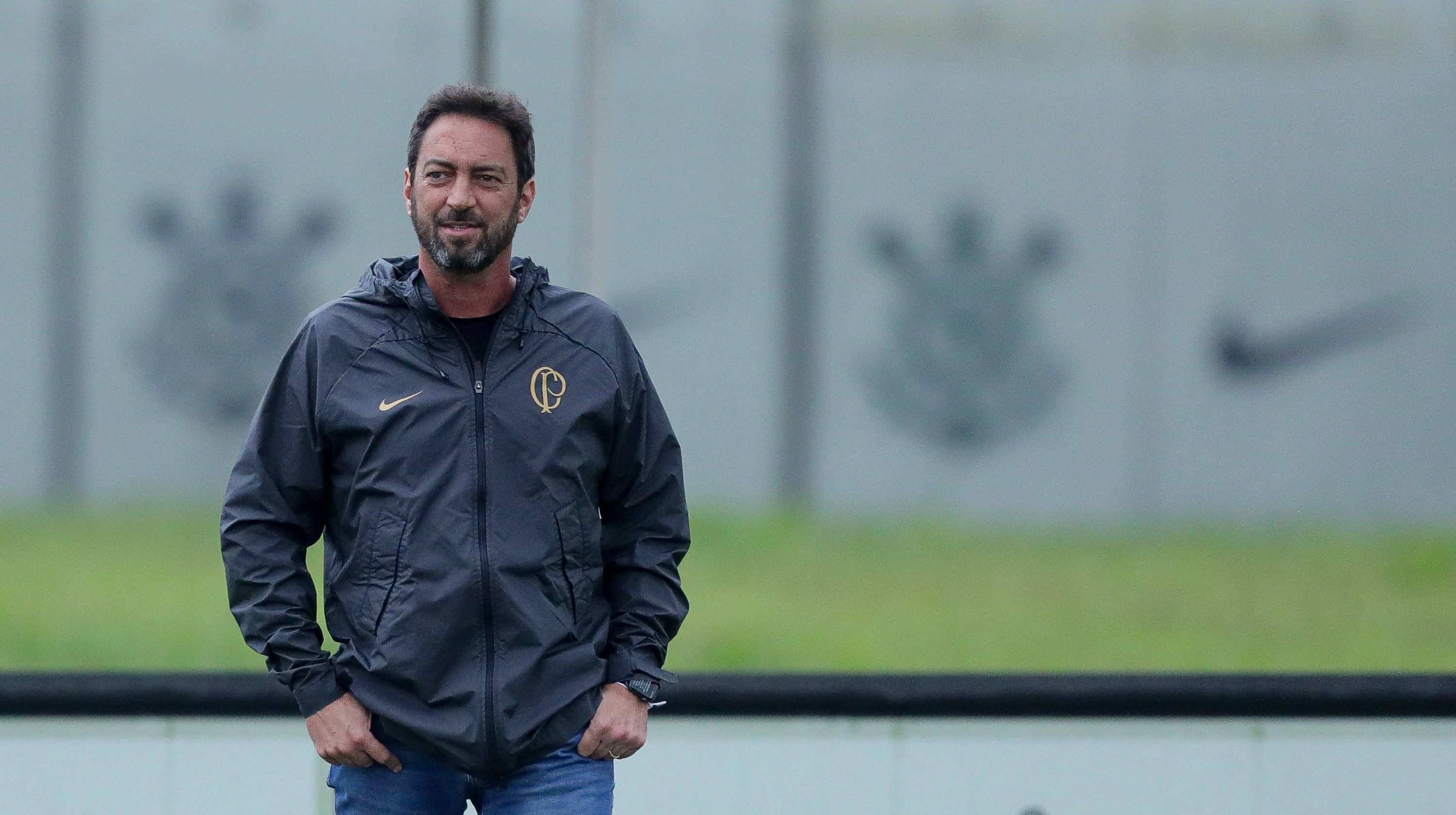 Gest&atilde;o Du&iacute;lio: Corinthians teve mais trocas de t&eacute;cnicos do que anos de mandato s&oacute; na &uacute;ltima temporada