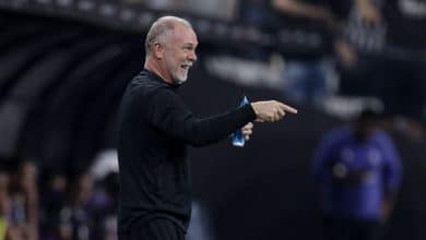Corinthians x Bahia poderia ser decisivo para manter paulistas na S&eacute;rie A, mas agora vale at&eacute; vaga continental