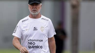 Com Mano Menezes Corinthians teve mais vit&oacute;rias fora de casa do que na Neo Qu&iacute;mica Arena