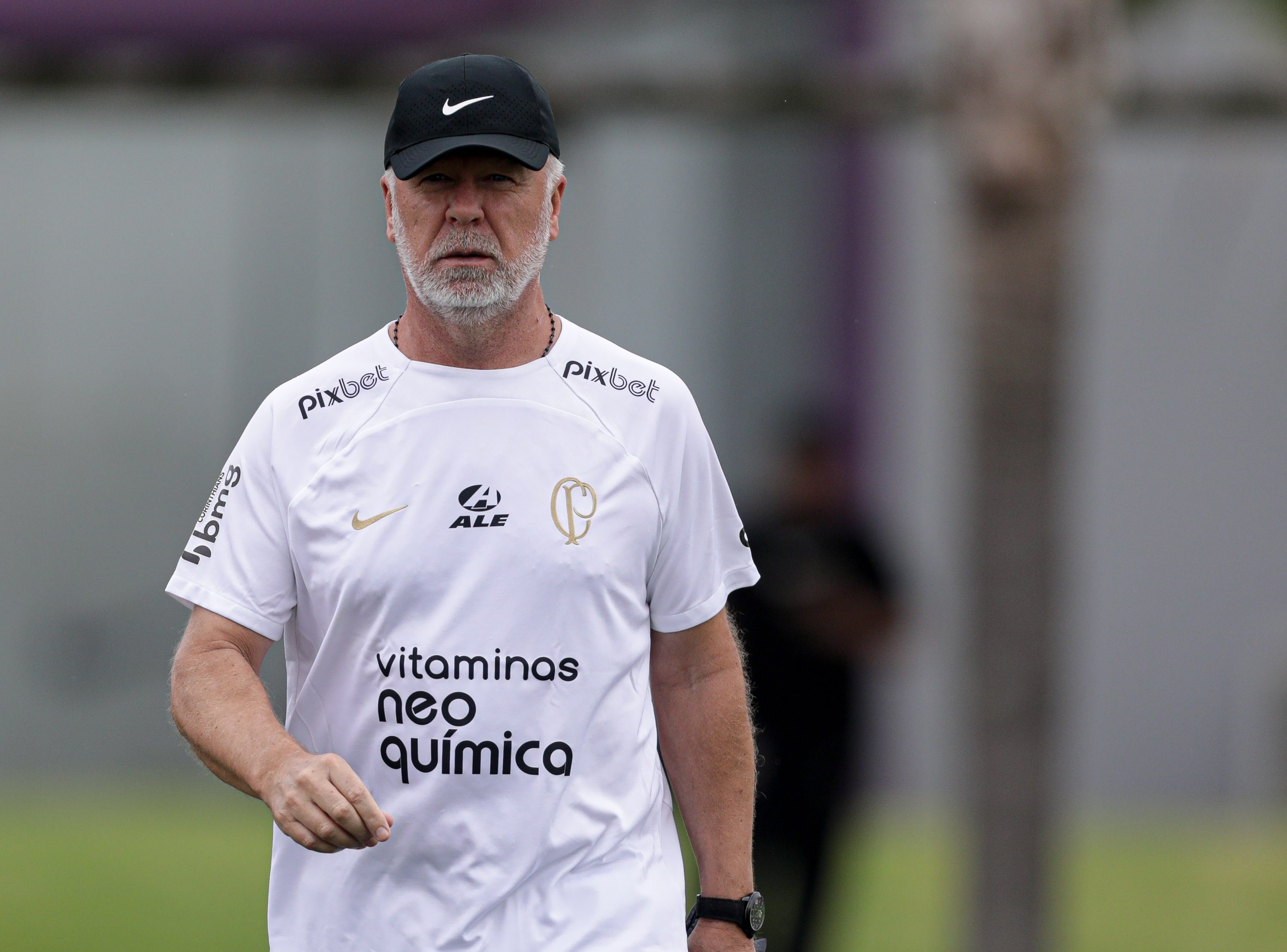 Com Mano Menezes Corinthians teve mais vit&oacute;rias fora de casa do que na Neo Qu&iacute;mica Arena