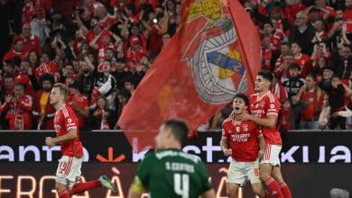 Um cl&aacute;ssico para a hist&oacute;ria: Benfica arranca uma alucinante virada nos acr&eacute;scimos sobre o Sporting