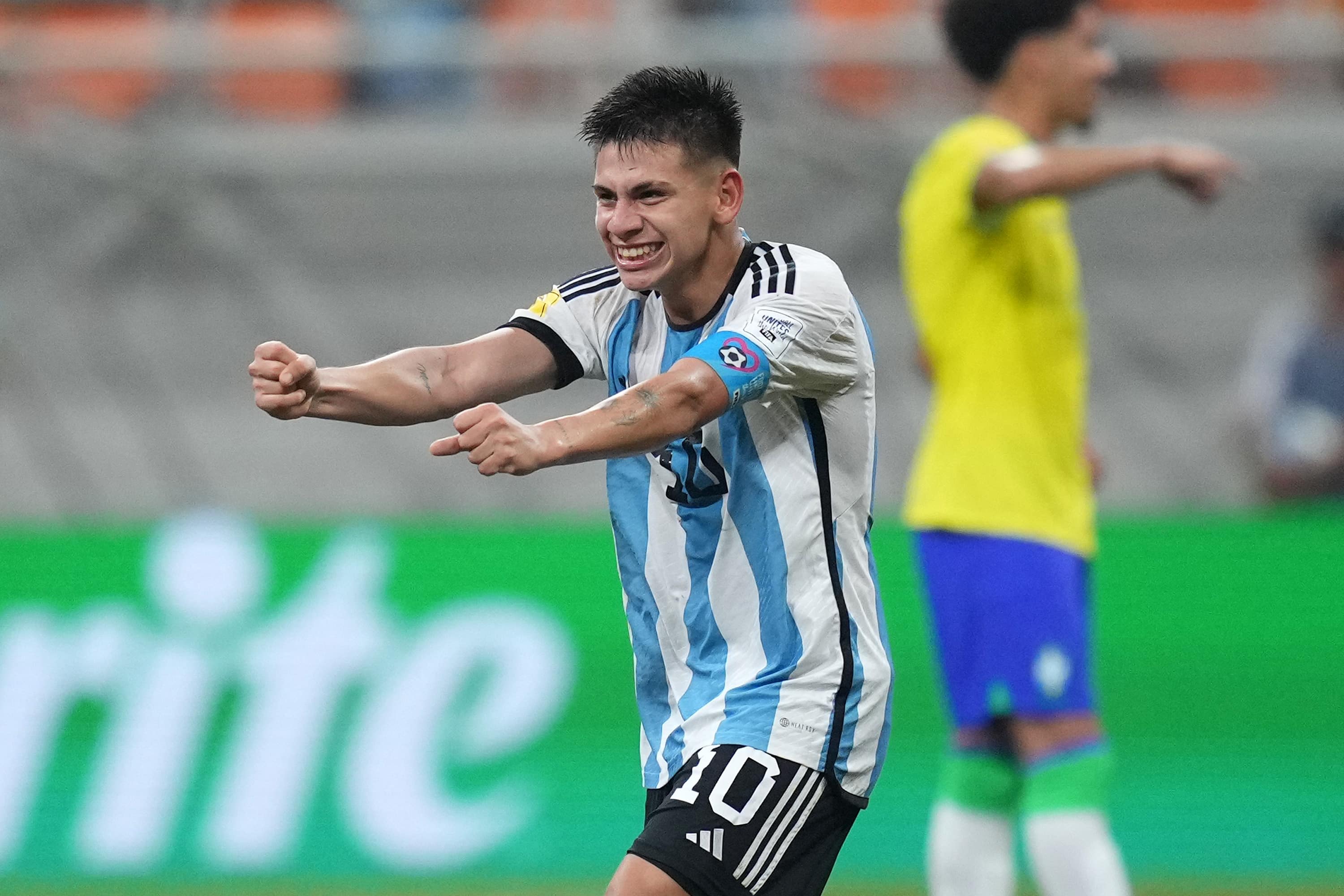 El Diablito, nosso diabo hoje: quem &eacute; Claudio Echeverri, o carrasco argentino do Brasil no Mundial Sub-17