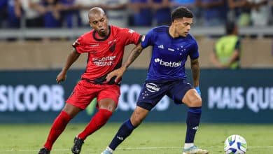 &lsquo;Lei do ex&rsquo; funciona com Vitor Roque, mas Matheus Pereira desencanta e Cruzeiro e Athletico-PR empatam