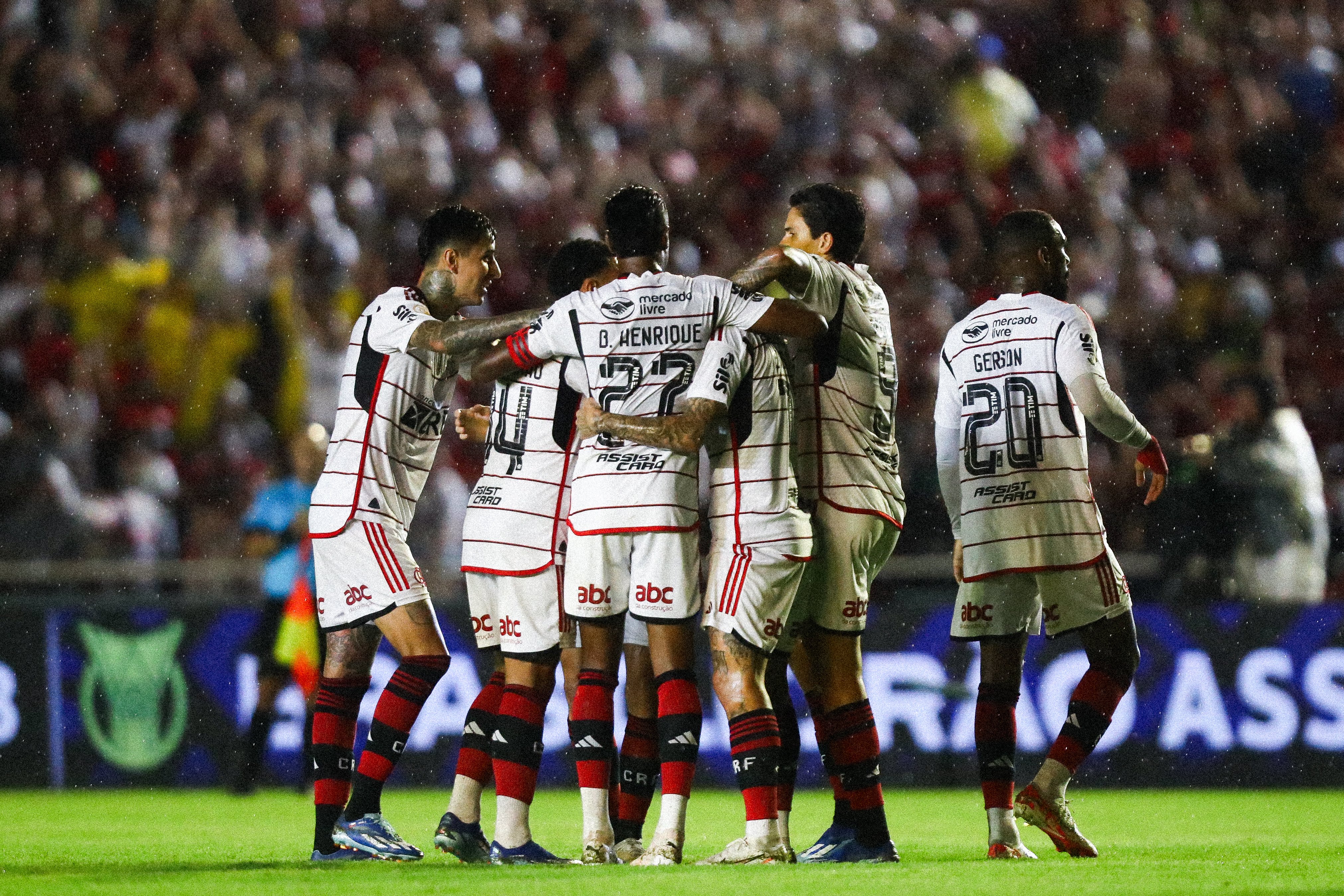 Como Tite deu confian&ccedil;a ao Flamengo e trouxe solidez aos tr&ecirc;s est&aacute;gios fundamentais