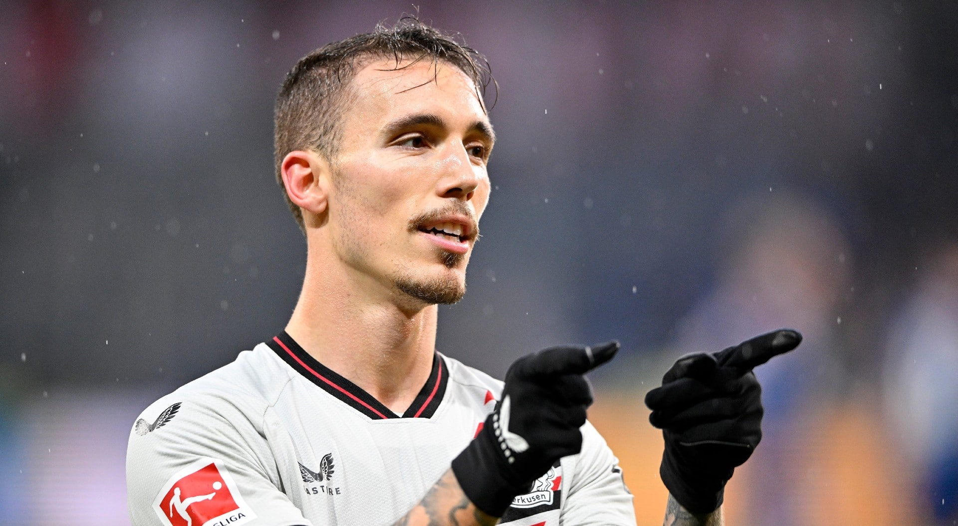 Demorou, mas a fase incr&iacute;vel de Grimaldo &eacute; reconhecida com a convoca&ccedil;&atilde;o da Espanha