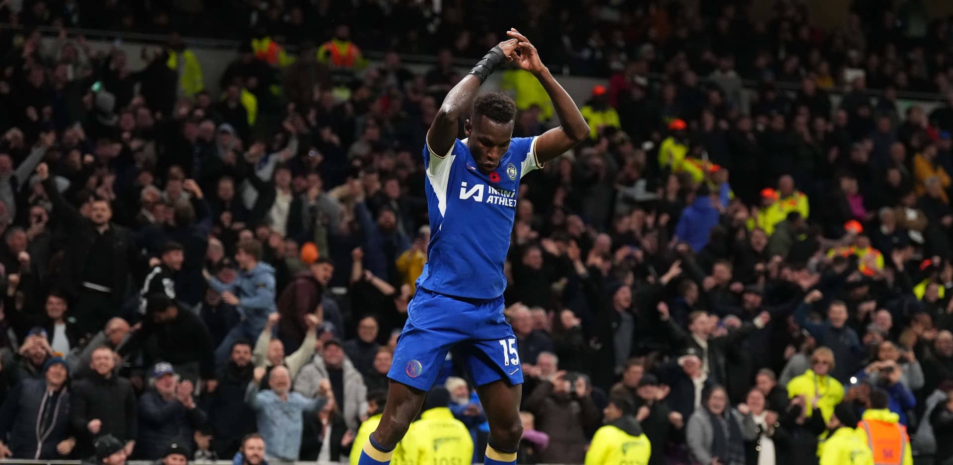 Das peladas descal&ccedil;o &agrave; Premier League em seis anos, Nicolas Jackson recontou sua bonita trajet&oacute;ria