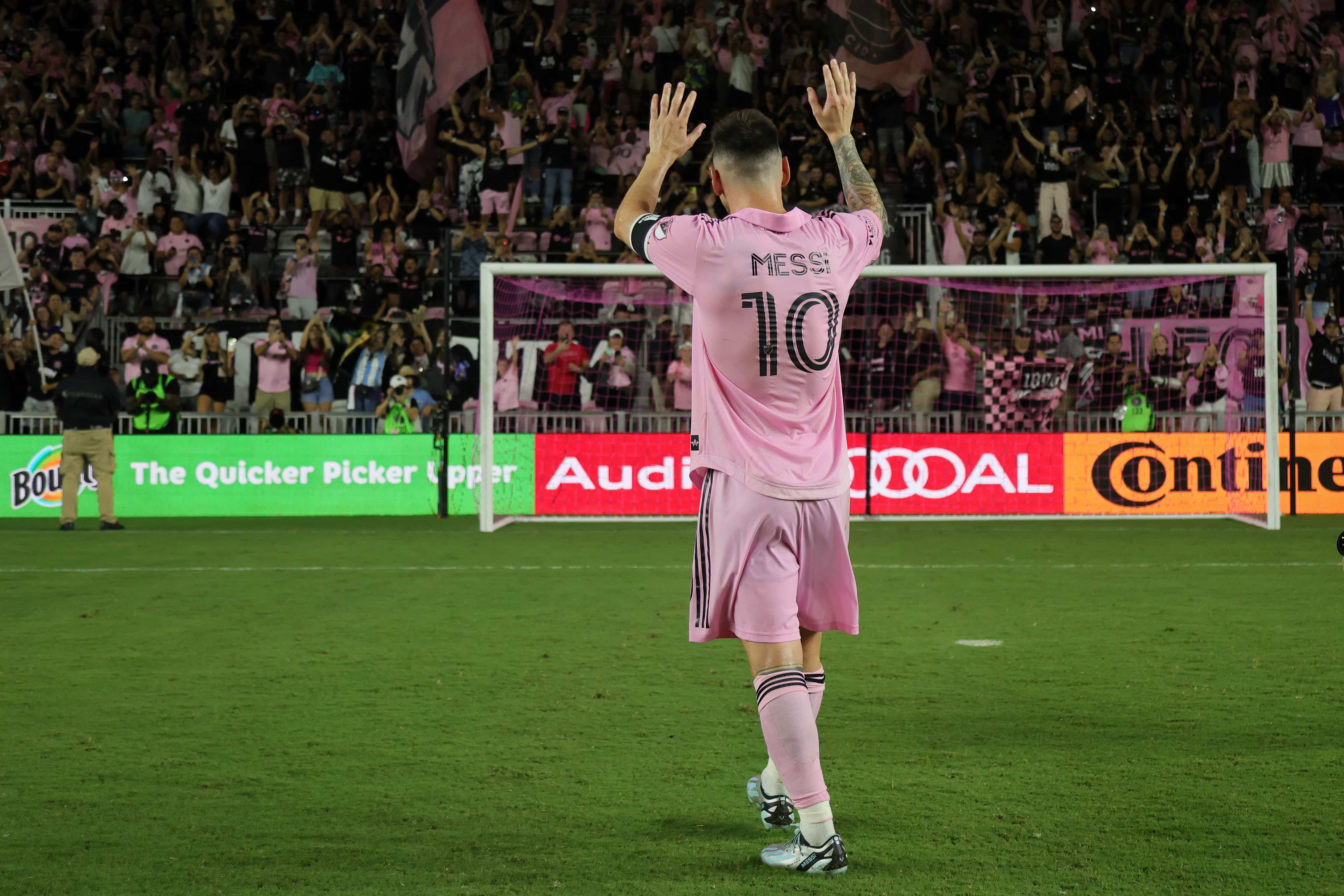 Efeito Messi: Inter Miami esgota ingressos para a pr&oacute;xima temporada da MLS