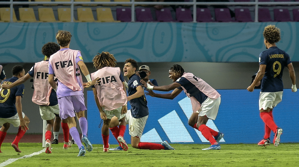 Mali e Fran&ccedil;a tiveram que insistir bastante, mas avan&ccedil;am e se enfrentam na semifinal do Mundial Sub-17