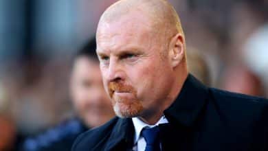 10 pontos tirados n&atilde;o v&atilde;o desanimar o Everton e Sean Dyche d&aacute; receita de como fazer isso