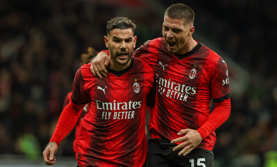 O Milan precisou sobreviver &agrave; press&atilde;o da Fiorentina, mas voltou a vencer na Serie A