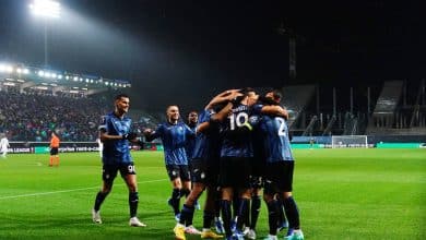 Atalanta se recupera de primeiro tempo irreconhec&iacute;vel e garante vaga no mata-mata