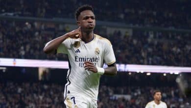 Vini provocou o Valencia: provocou a humilha&ccedil;&atilde;o e os gritos de ol&eacute; num baile com Rodrygo