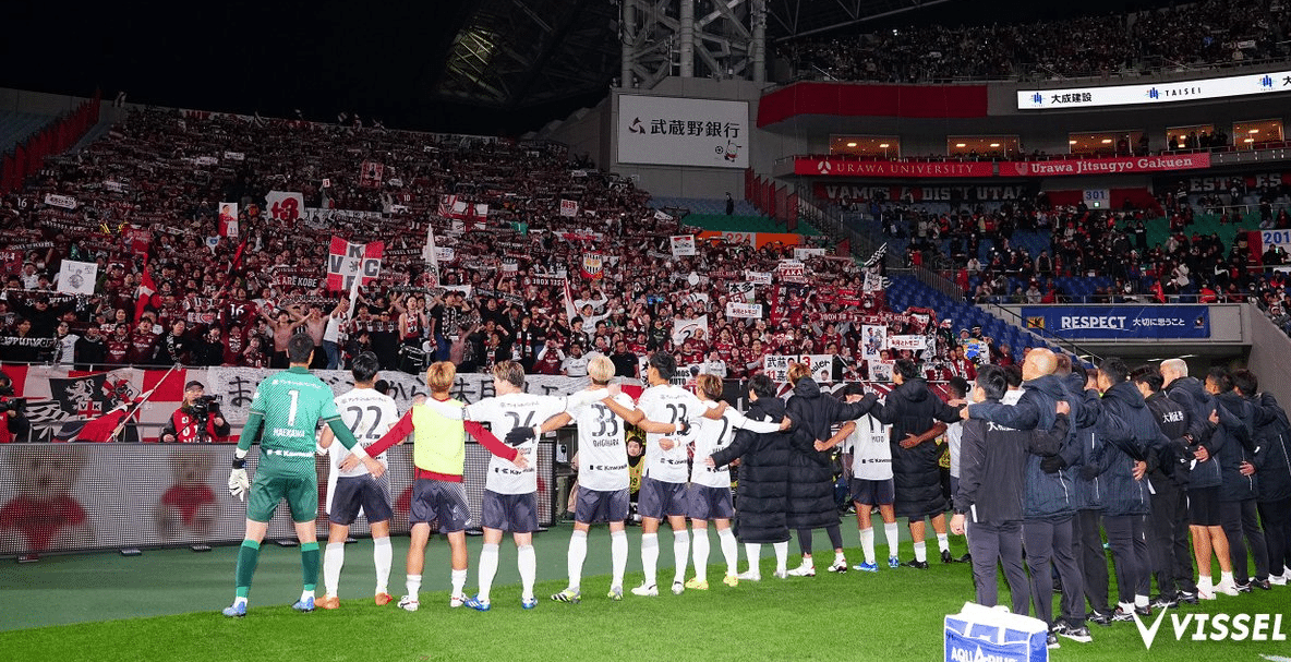 Um gol da intermedi&aacute;ria no &uacute;ltimo minuto segurou o Vissel Kobe no topo da J-League