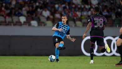 Canhoto e com forte caracter&iacute;stica de marca&ccedil;&atilde;o, Jo&atilde;o Schimidt chega para refor&ccedil;ar o meio-campo do Santos
