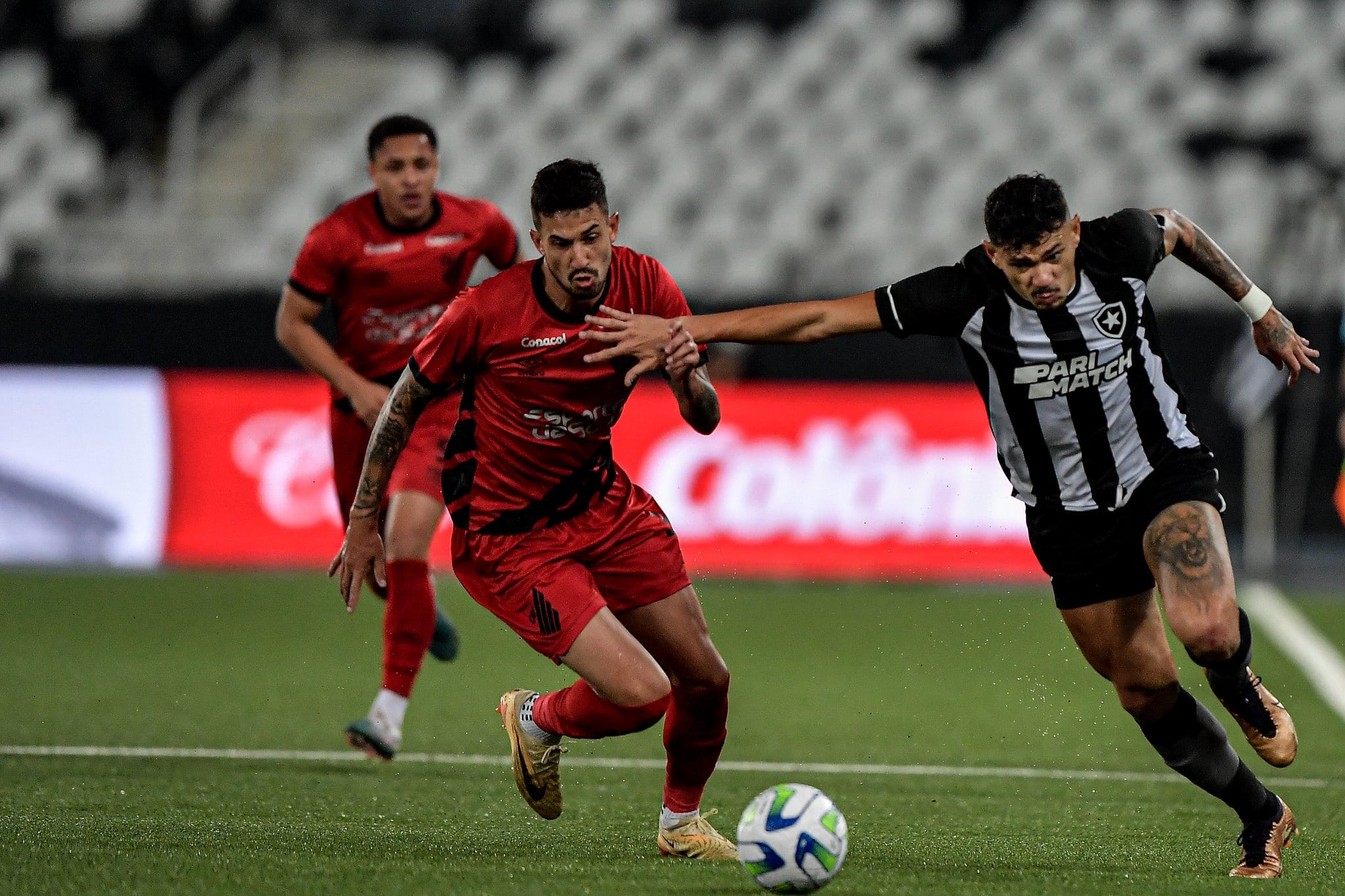 Elimina&ccedil;&atilde;o precoce na Copa do Brasil antecipou erros do Botafogo que n&atilde;o foram corrigidos em 2023