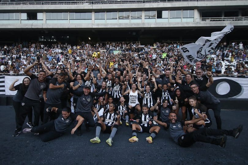 No profissional e na base, o Botafogo teve temporada para se orgulhar no futebol feminino