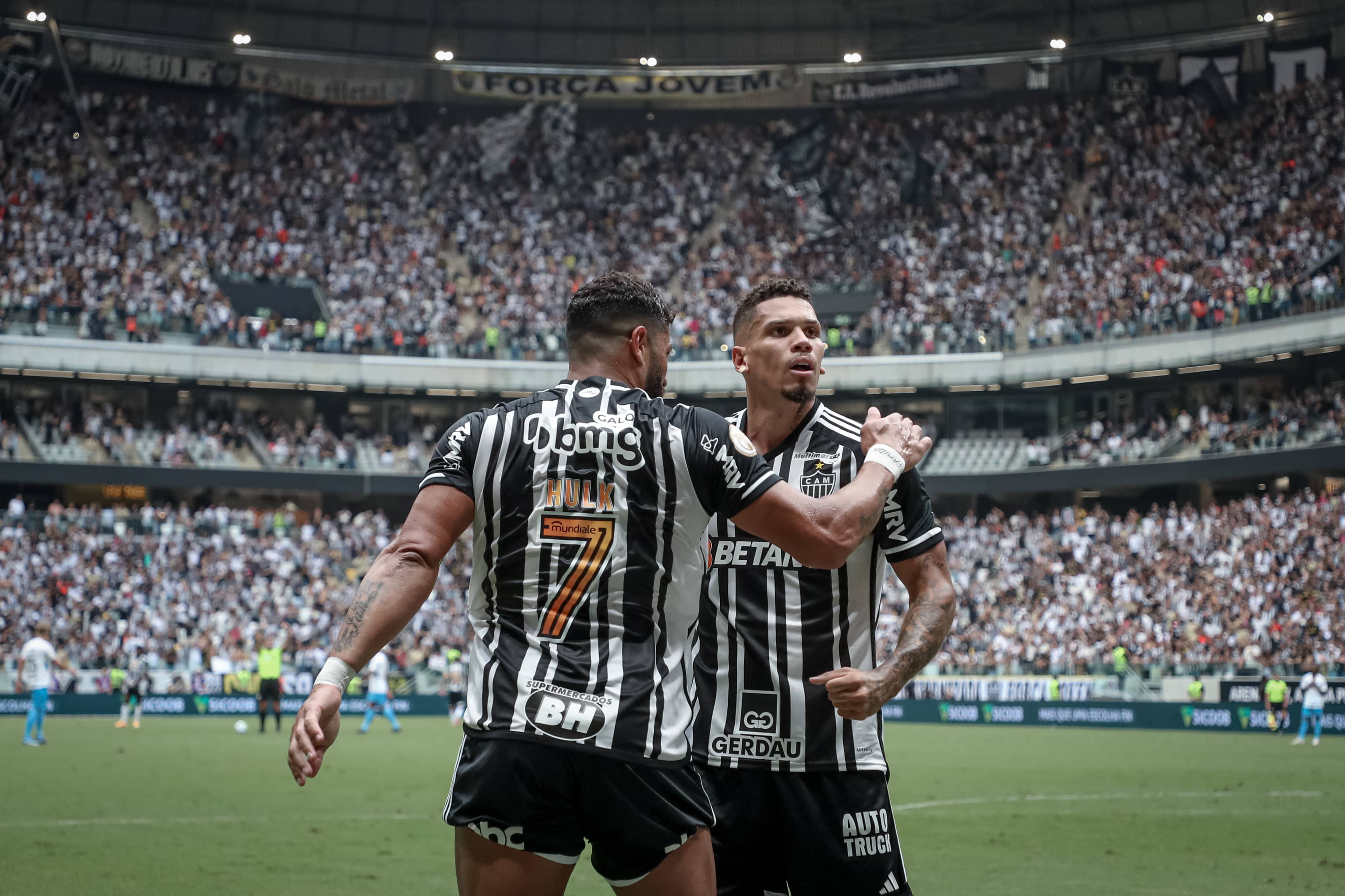 Hulk e Paulinho carregaram o ataque do Atl&eacute;tico-MG nas costas em 2023