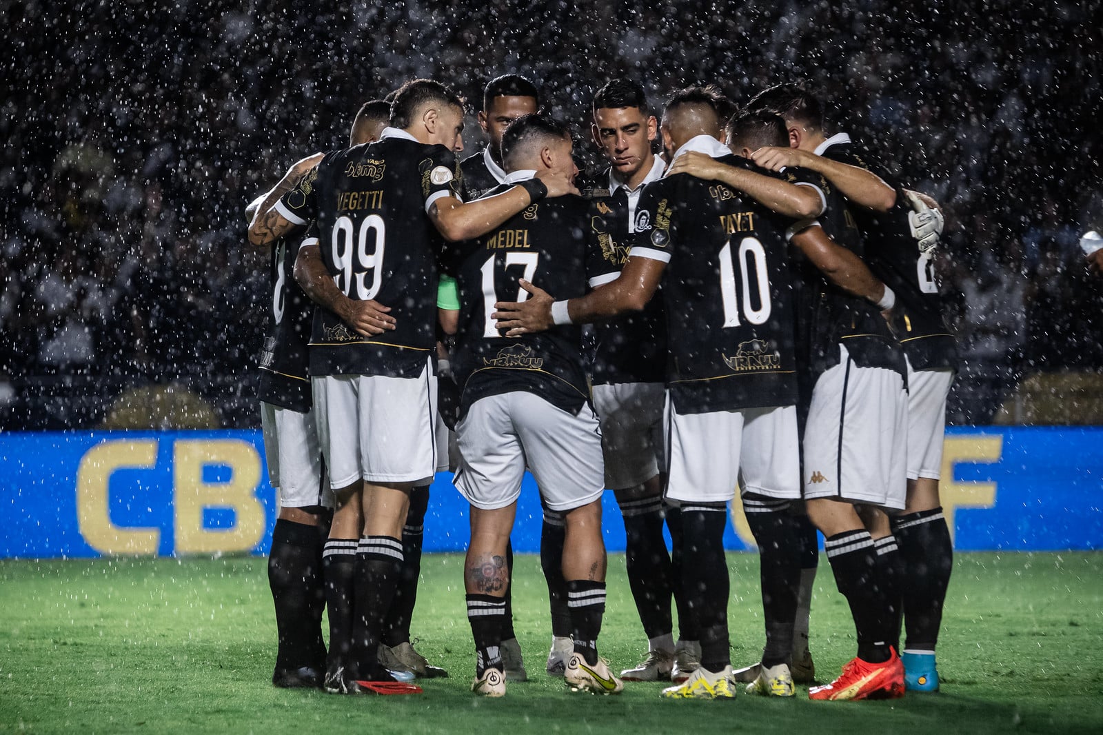 Na &uacute;ltima e mais importante das finais, Vasco luta para evitar o quinto rebaixamento no Brasileiro