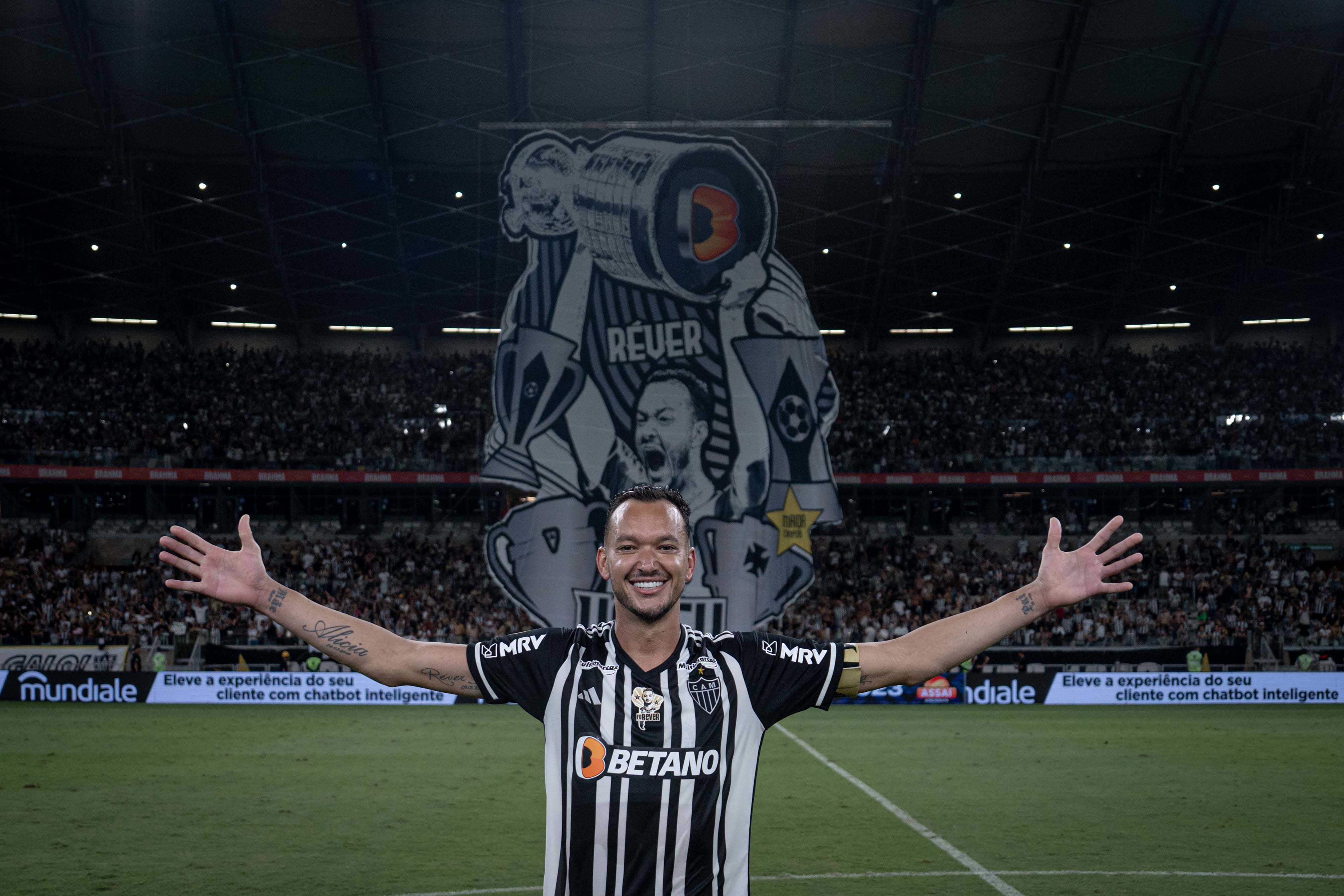 R&eacute;ver foi de capit&atilde;o a &iacute;dolo no Atl&eacute;tico-MG, e agora se aposenta como um s&iacute;mbolo do clube