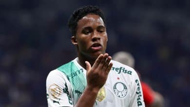 Endrick lidera Palmeiras no bi e toma rota oposta &agrave; de Neymar para substitu&iacute;-lo como o cara do Brasil