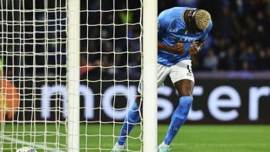 Em jogo movimentado, Napoli aproveita falhas do Braga para confirmar vaga nas oitavas da Champions