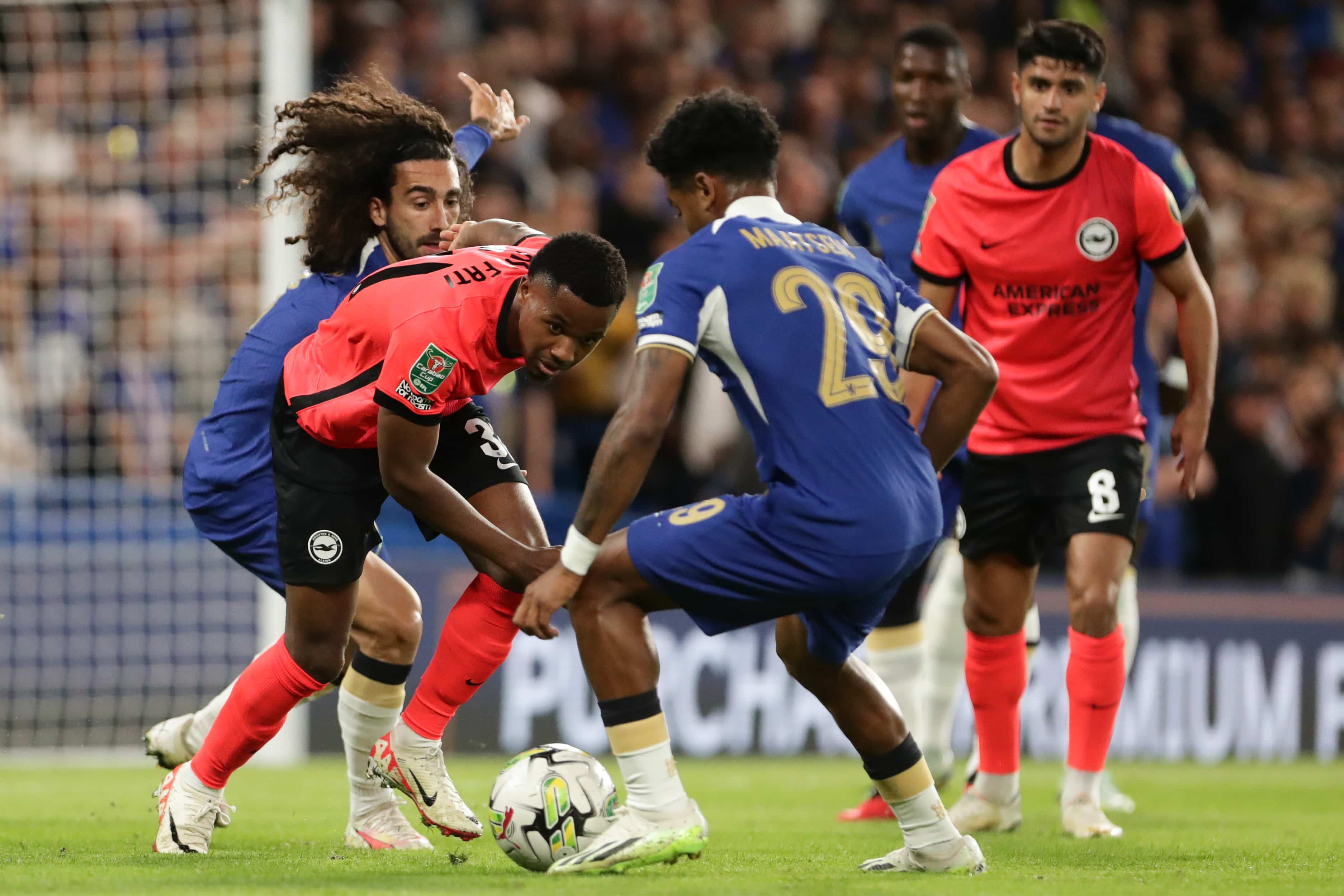 Chelsea quer apagar m&aacute; impress&atilde;o do jogo diante do Newcastle e encara o Brighton em casa