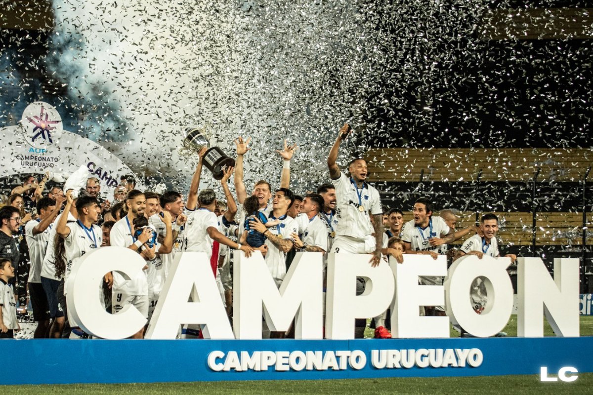 Liverpool afunda Pe&ntilde;arol e conquista seu primeiro Campeonato Uruguaio em ano quase perfeito