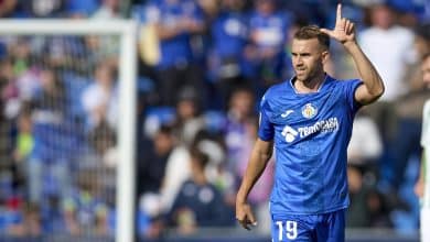 Getafe aproveitou expuls&atilde;o de Gabriel Paulista e bateu Valencia com Mayoral decisivo