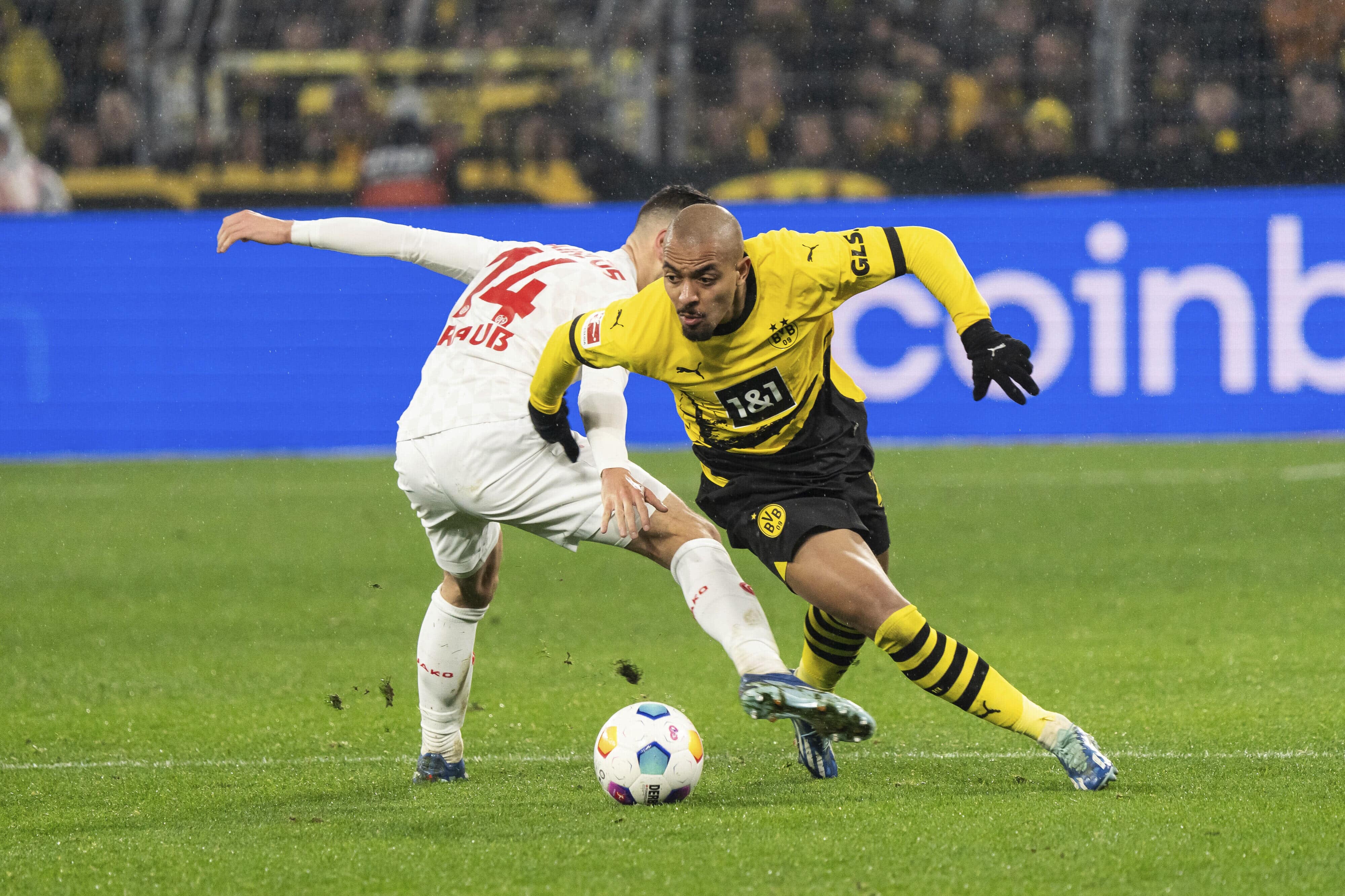 Dortmund n&atilde;o faz li&ccedil;&atilde;o de casa, leva empate do Mainz pela Bundesliga e carimba crise antes da pausa